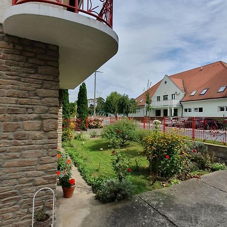 Anna Apartman Heviz Exterior foto